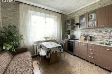 1-к квартира, 37 м², 7/10 эт.