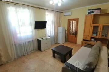 2-к квартира, 36 м², 1/2 эт.