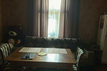 4-к квартира, 72 м², 1/3 эт.