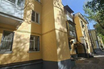 3-к квартира, 64 м², 2/3 эт.