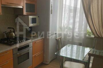 2-к квартира, 53 м², 9/9 эт.