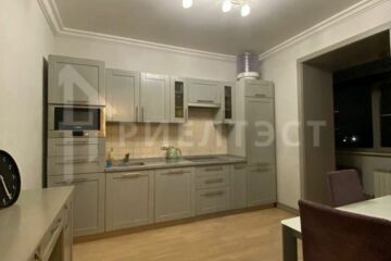 3-к квартира, 80 м², 6/15 эт.
