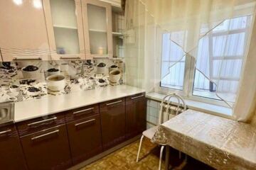 2-к квартира, 58,5 м², 2/2 эт.