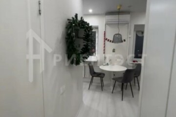 3-к квартира, 58 м², 1/5 эт.