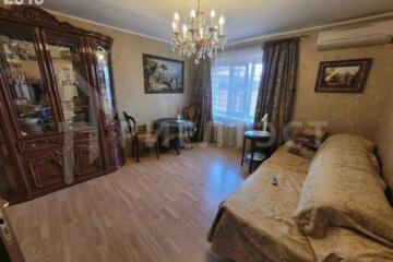 2-к квартира, 53 м², 5/10 эт.