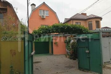 Дом, 94 м², 3 эт.