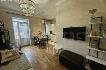 2-к квартира, 49 м², 3/5 эт.