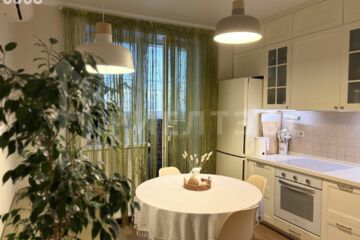 2-к квартира, 56 м², 5/6 эт.