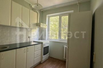 2-к квартира, 48 м², 4/5 эт.