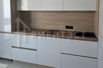 2-к квартира, 50 м², 18/18 эт.