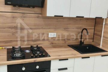 2-к квартира, 43 м², 1/5 эт.