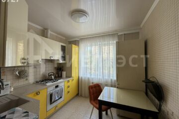 2-к квартира, 52 м², 3/9 эт.